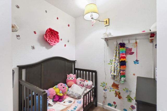 4208 N Country Dr, Antelope, CA 95843