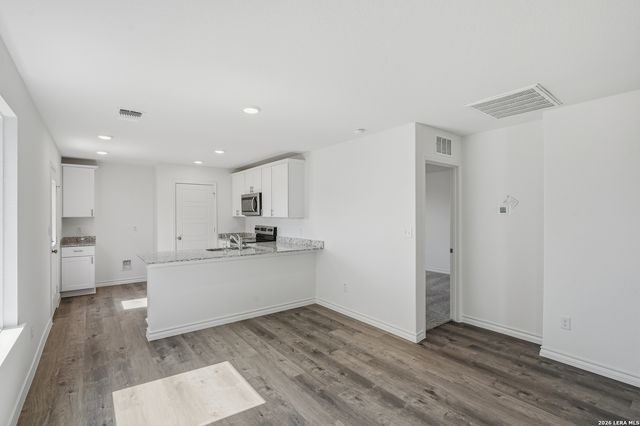 1343 Vallarta Centro, Converse, TX 78109