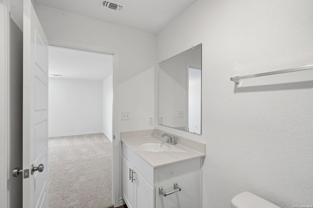 1343 Vallarta Centro, Converse, TX 78109