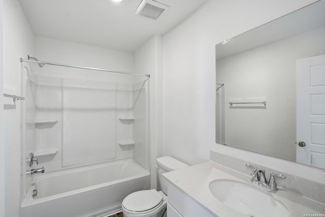 1343 Vallarta Centro, Converse, TX 78109