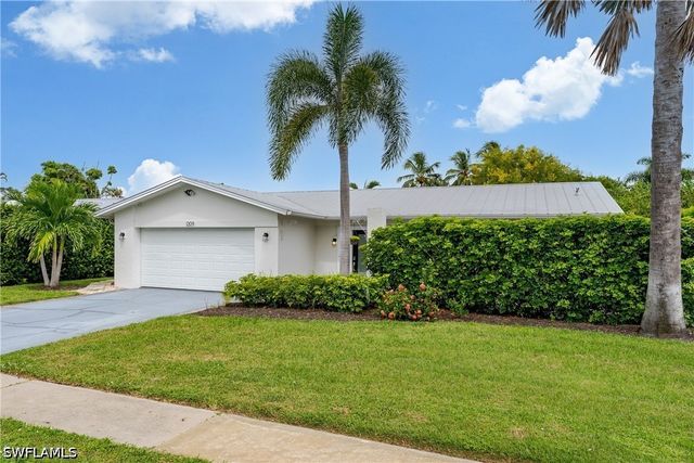 1309 Westlake BLVD, Naples, FL 34103