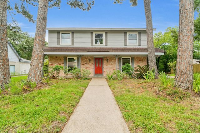 16121 Lakeview Drive, Jersey Village, TX 77040