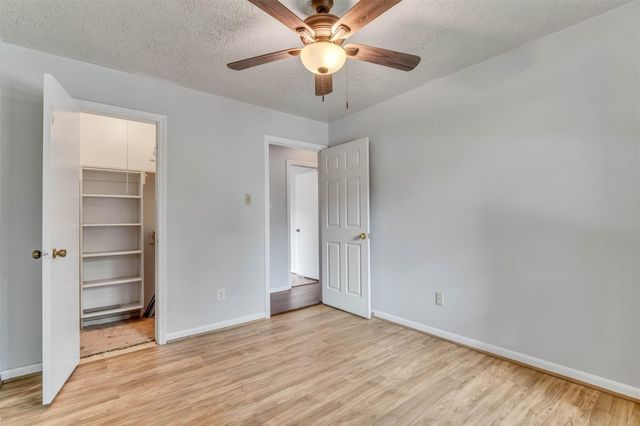 16121 Lakeview Drive, Jersey Village, TX 77040