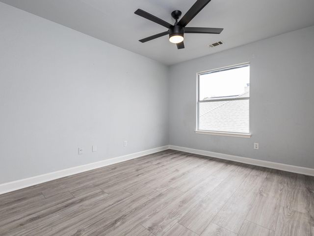 309 N Kings Canyon DR, Cedar Park, TX 78613