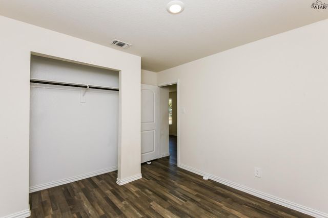 1646 ELIZABETH AVENUE, Wichita Falls, TX 76301