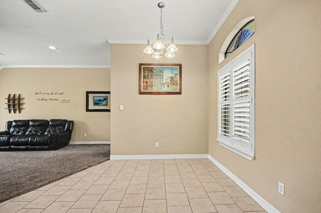 147 Eagle Nest Court, Richwood, TX 77566