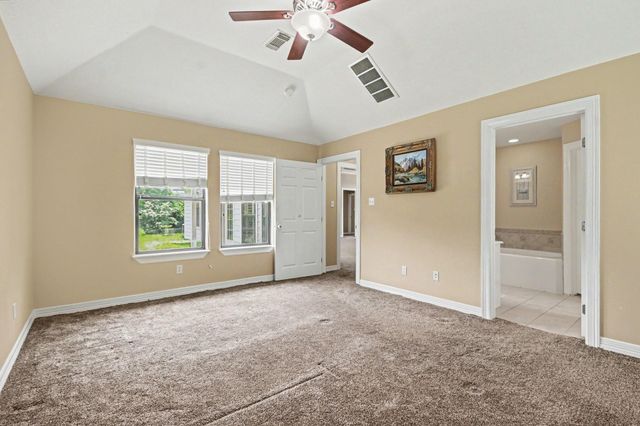 147 Eagle Nest Court, Richwood, TX 77566