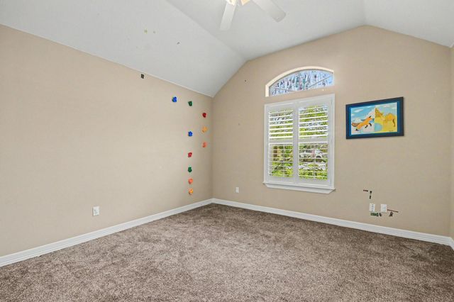 147 Eagle Nest Court, Richwood, TX 77566