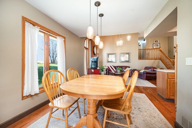 24417 E Cedar Lake Drive, New Prague, MN 56071