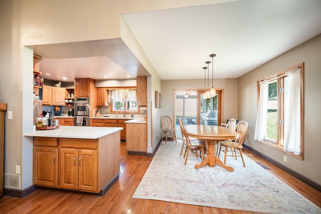 24417 E Cedar Lake Drive, New Prague, MN 56071