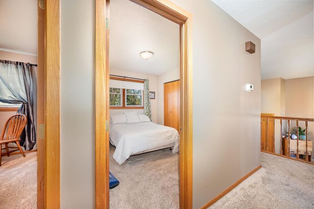 24417 E Cedar Lake Drive, New Prague, MN 56071