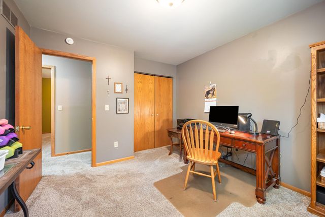 24417 E Cedar Lake Drive, New Prague, MN 56071