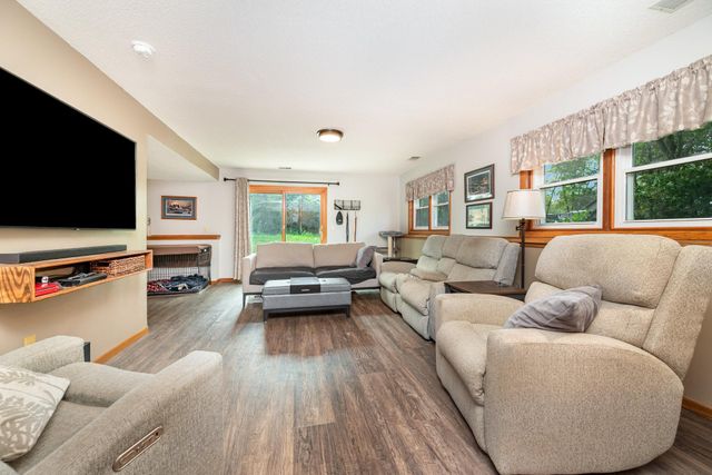 24417 E Cedar Lake Drive, New Prague, MN 56071