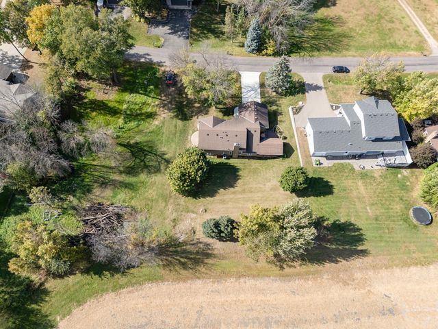 24417 E Cedar Lake Drive, New Prague, MN 56071