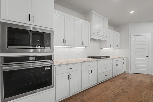 1451 Tiffany Street, Centerton, AR 72719