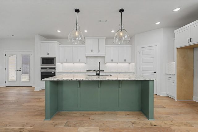 1451 Tiffany Street, Centerton, AR 72719