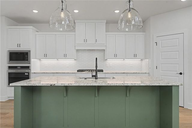 1451 Tiffany Street, Centerton, AR 72719