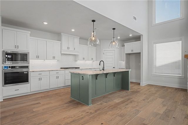 1451 Tiffany Street, Centerton, AR 72719