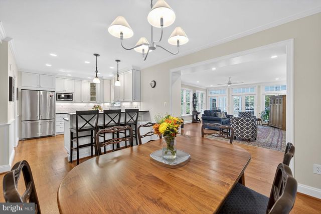 3218 QUESADA ST NW, Washington, DC 20015