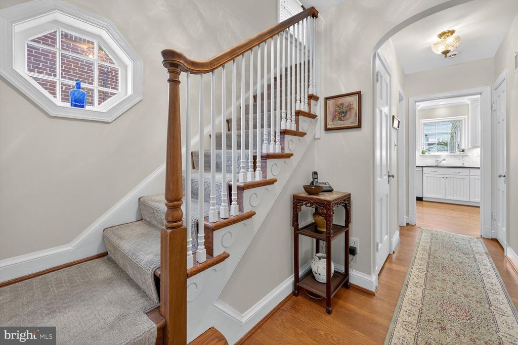 3218 QUESADA ST NW, Washington, DC 20015