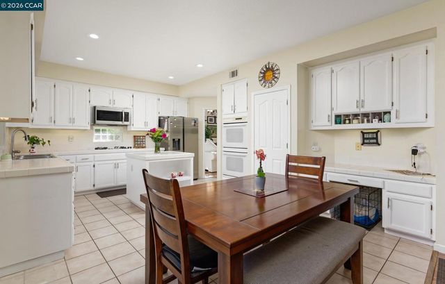 1315 Oak Crest Way, Antioch, CA 94531