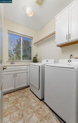 1315 Oak Crest Way, Antioch, CA 94531