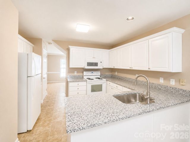 6417 Spanish Moss Lane, Charlotte, NC 28262