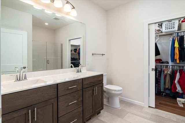 3120 Christenson LANE, Onalaska, WI 54650