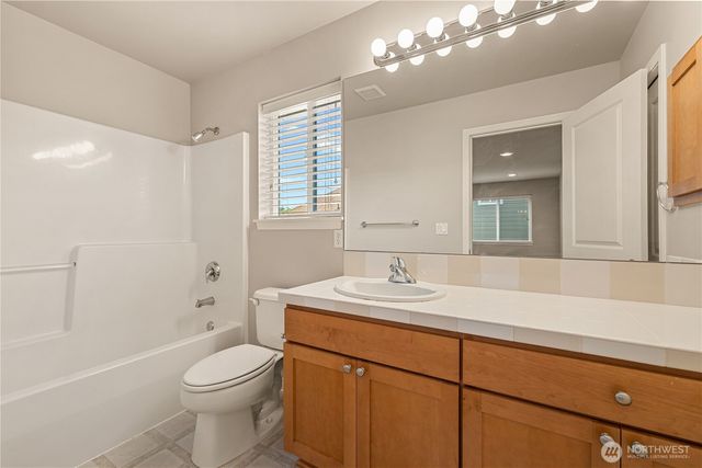 2127 NW Far Country Lane, Issaquah, WA 98027