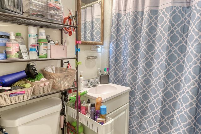 37122 N SPOTTED Rd, Deer Park, WA 99006
