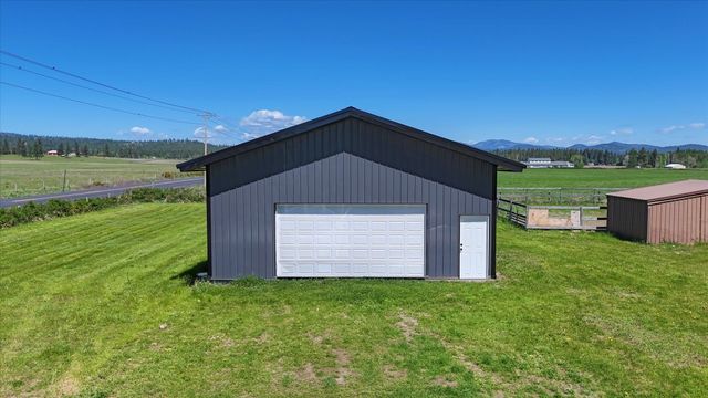 37122 N SPOTTED Rd, Deer Park, WA 99006
