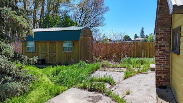 37122 N SPOTTED Rd, Deer Park, WA 99006