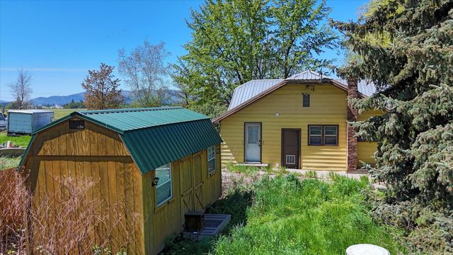37122 N SPOTTED Rd, Deer Park, WA 99006