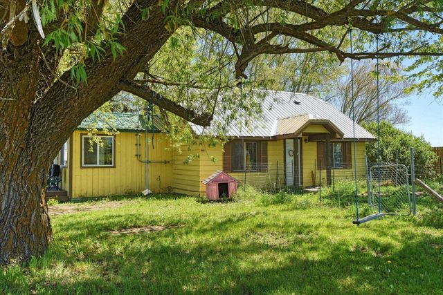 37122 N SPOTTED Rd, Deer Park, WA 99006