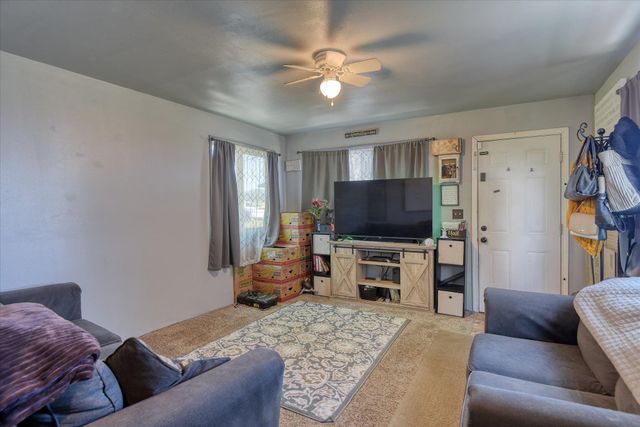 37122 N SPOTTED Rd, Deer Park, WA 99006