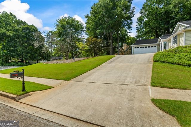 539 Horseshoe Circle, Stockbridge, GA 30281