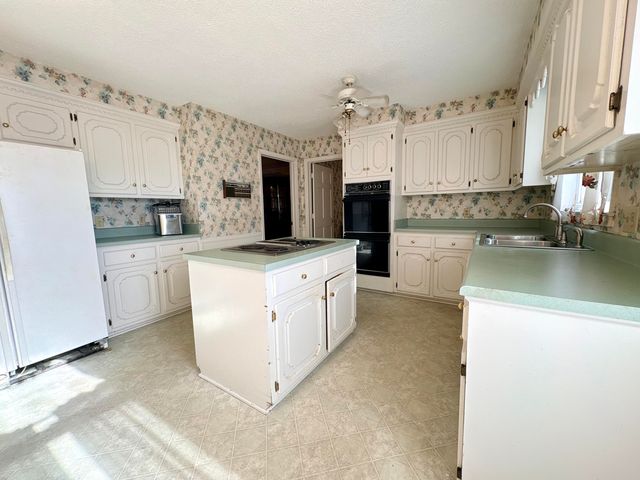 1409 Fairview Road, Pelion, SC 29123