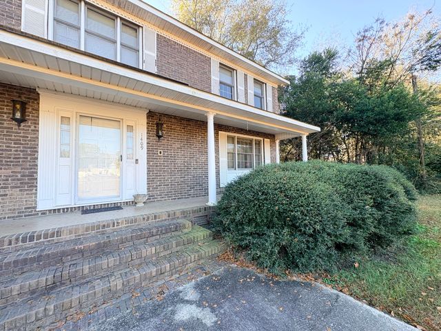 1409 Fairview Road, Pelion, SC 29123