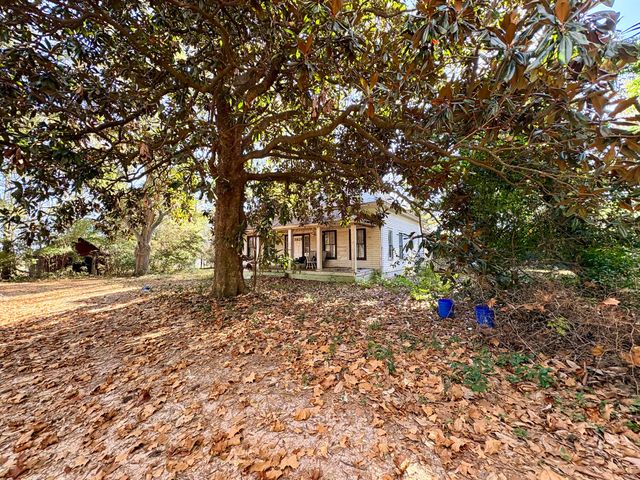 1409 Fairview Road, Pelion, SC 29123