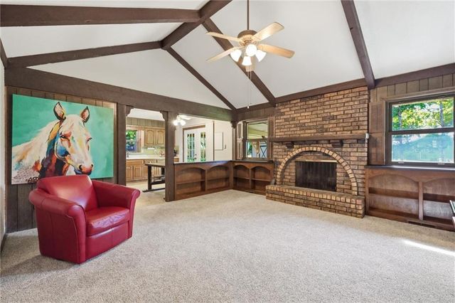 16512 Spring Valley Road, Belton, MO 64012