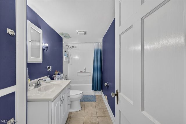 46 N Cross Street, Columbiana, OH 44408