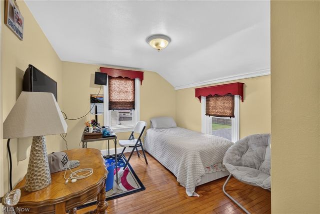 46 N Cross Street, Columbiana, OH 44408