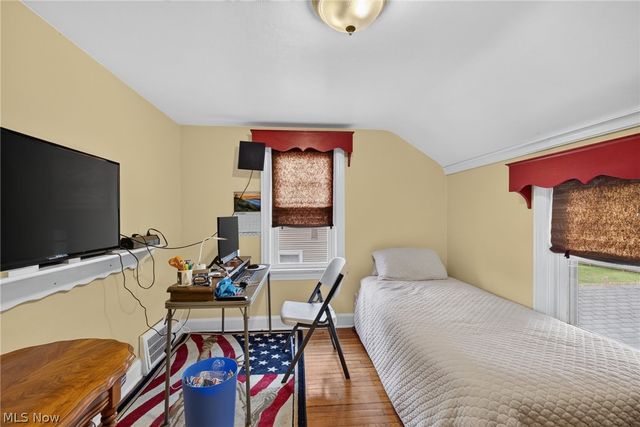 46 N Cross Street, Columbiana, OH 44408