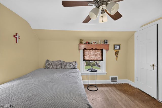 46 N Cross Street, Columbiana, OH 44408