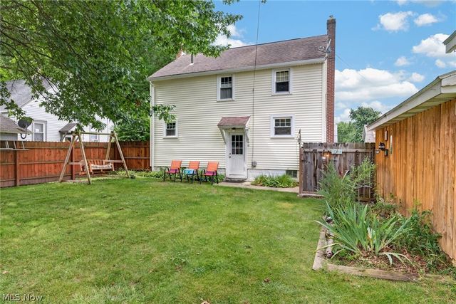 46 N Cross Street, Columbiana, OH 44408