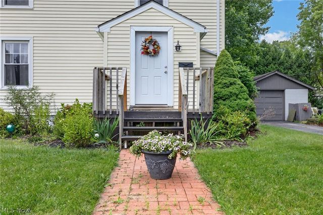 46 N Cross Street, Columbiana, OH 44408