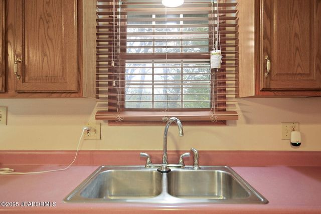 11922 OAK RIDGE LANE, Holts Summit, MO 65043