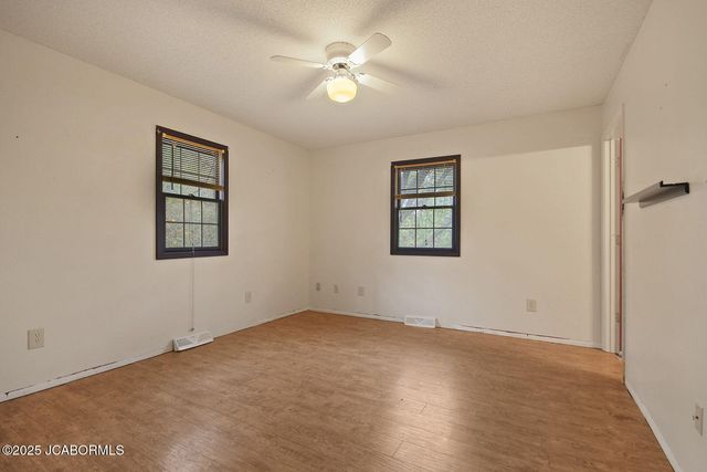 11922 OAK RIDGE LANE, Holts Summit, MO 65043