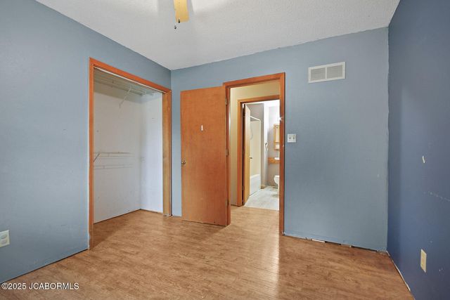 11922 OAK RIDGE LANE, Holts Summit, MO 65043