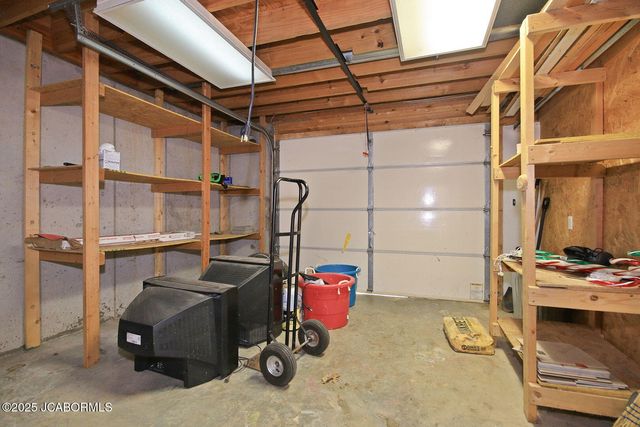 11922 OAK RIDGE LANE, Holts Summit, MO 65043